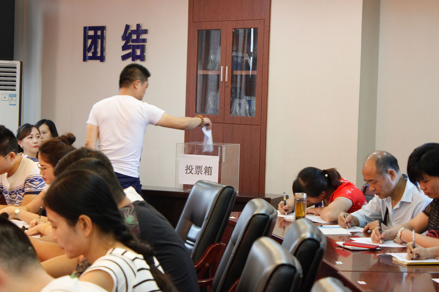 清源水務(wù)集團(tuán)公司職工代表大會(huì)勝利召開(kāi)