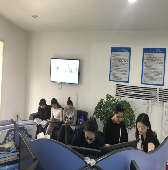 營(yíng)銷部呼叫中心積極開展集體學(xué)習(xí)共成長(zhǎng)