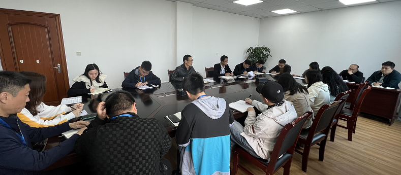 齊心協(xié)力開新局?奮勇?lián)斪V新篇